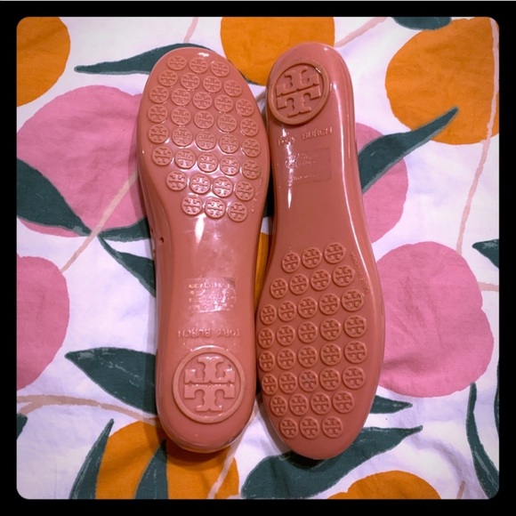 ⭐️HOST PICK⭐️Tory Burch Raspberry Sorbet Jelly Ballet Flats - Size 8 - Picture 7 of 8